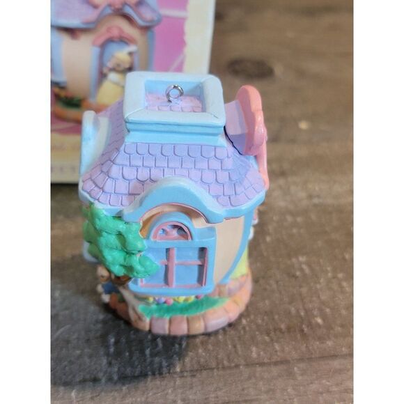 Hallmark Apple Blossom Lane 1997 ornament Xmas decor - Picture 3 of 7